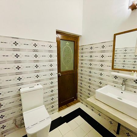 Ayur Ayur White Sail Villa Dalupotha Luaran gambar