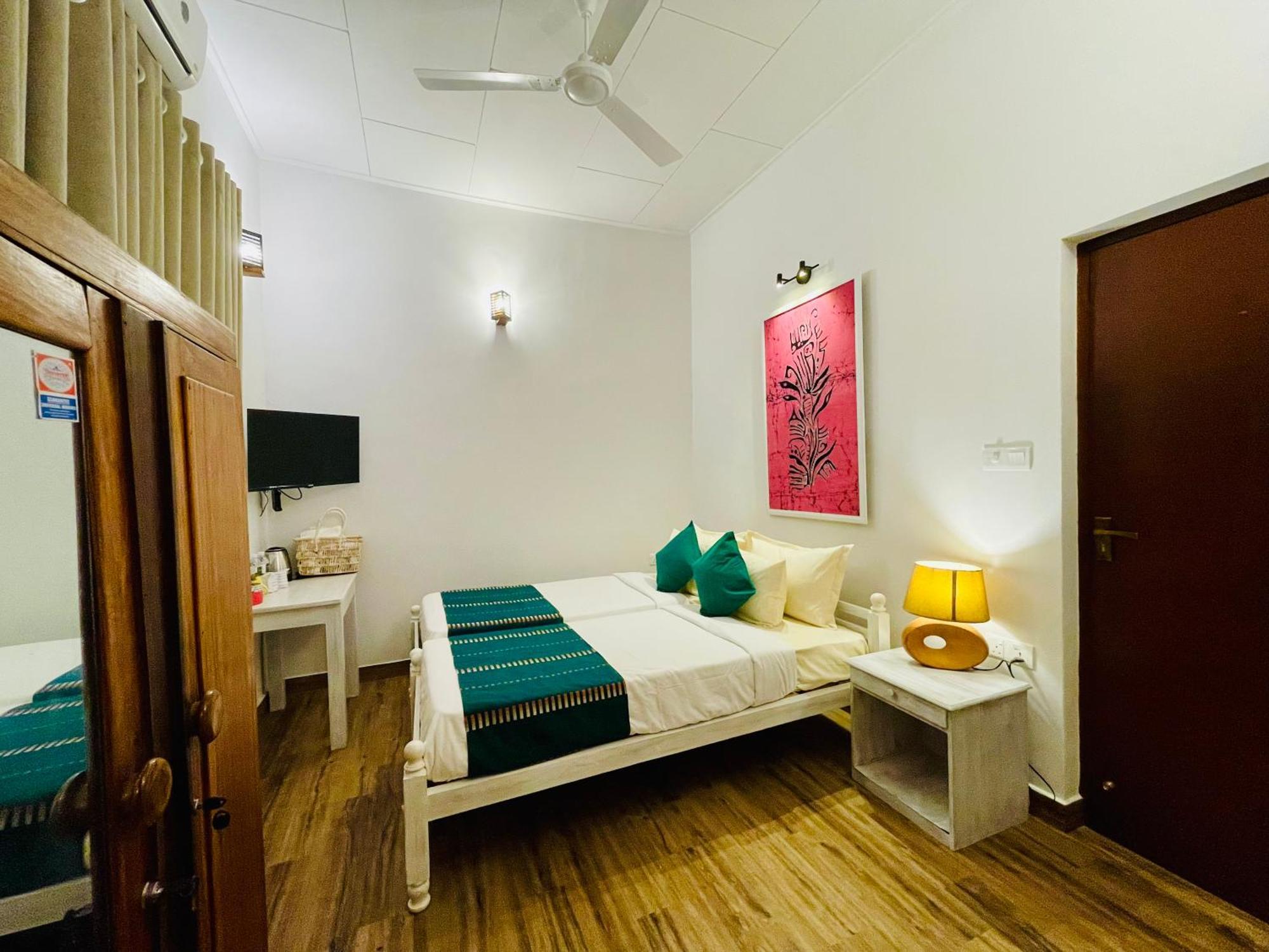 Ayur Ayur White Sail Villa Dalupotha Luaran gambar