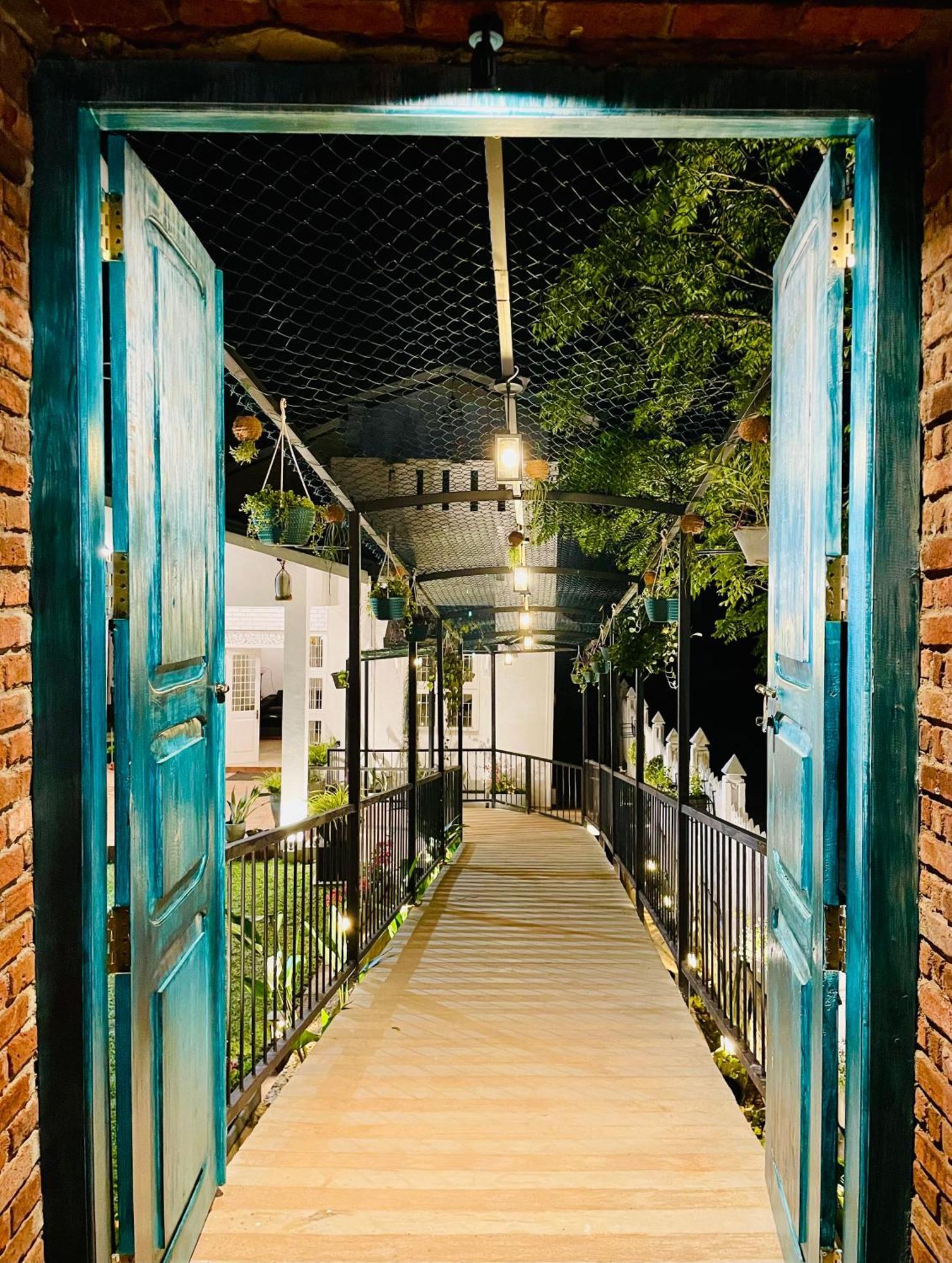 Ayur Ayur White Sail Villa Dalupotha Luaran gambar