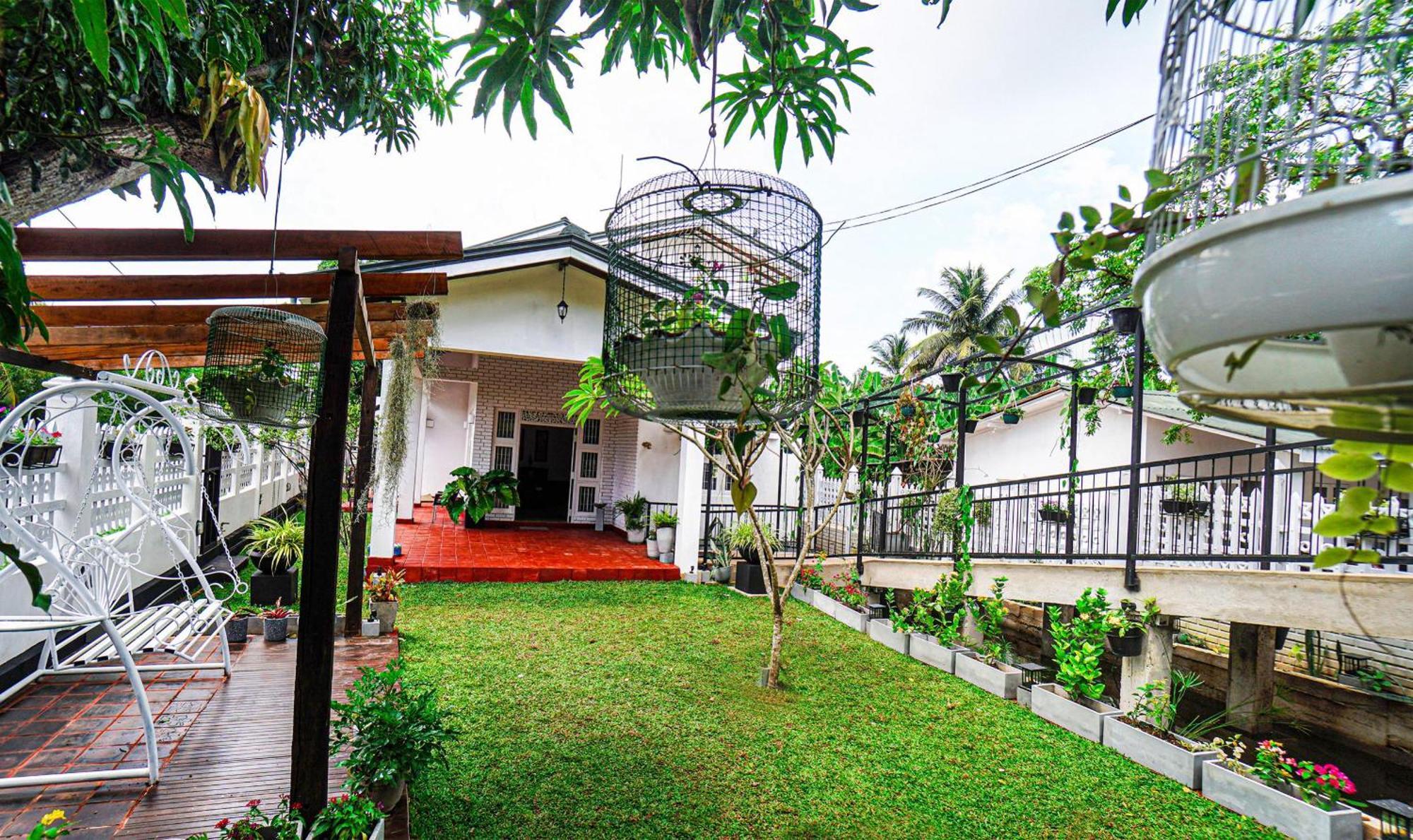 Ayur Ayur White Sail Villa Dalupotha Luaran gambar